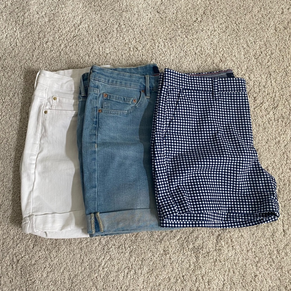 Bundle Tommy Hilfiger White, Denim & Navy Gingham Women’s Shorts Size 10